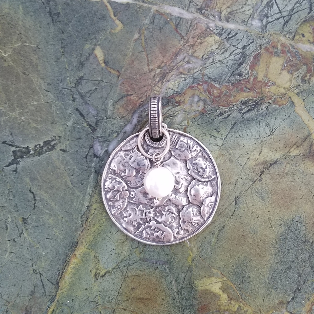 Silpada .925 Sterling Silver Reversible Pendant